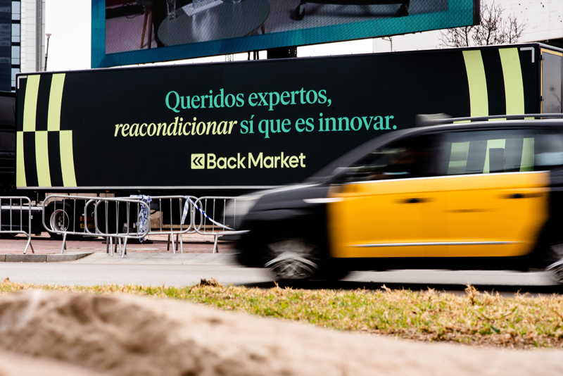 Back Market lanza un provocativo mensaje en el Mobile World Congress