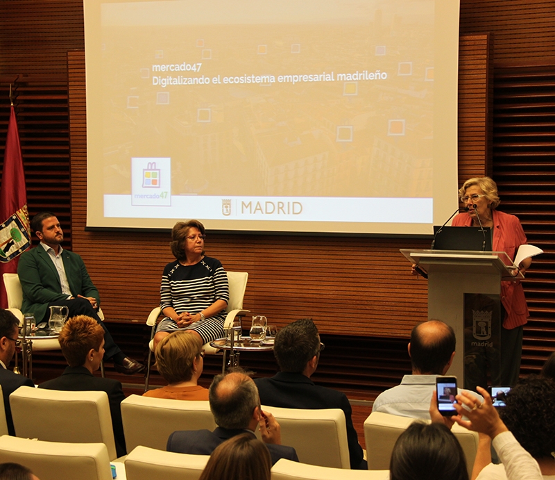 Manuela Carmena presenta el mercado virtual de Madrid