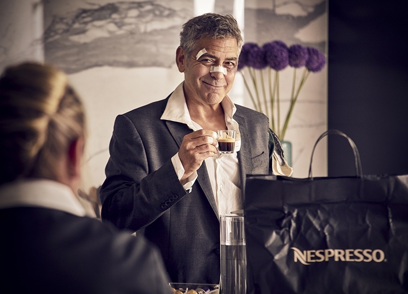 George Clooney, dispuesto a todo para proteger su Nespresso