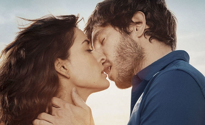 Danone presenta "Oikos, un beso de película"