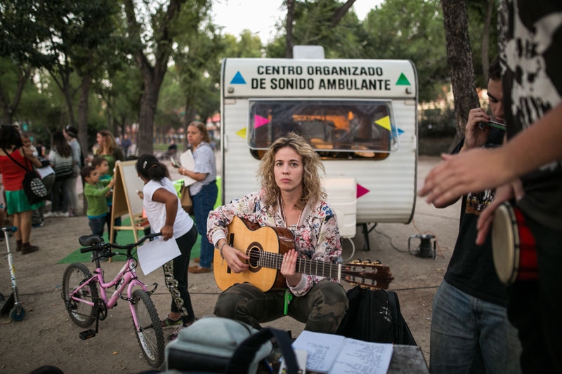Chico Trópico, donde conviven lo naif, la psicodelia y lo experimental