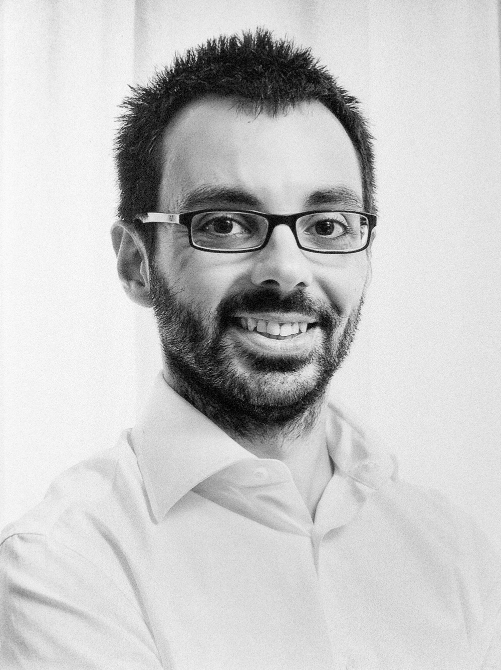 Pau Fernández se une a MEC