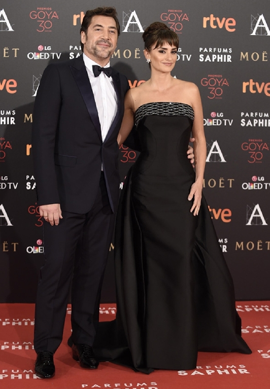 ¡HOLA! sigue apostando fuerte por el cine