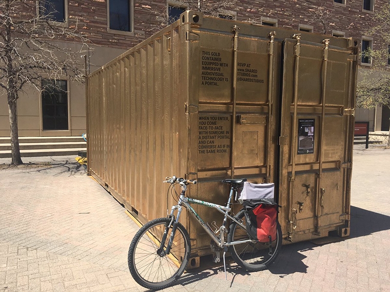 Contenedores urbanos para conectarse con el mundo