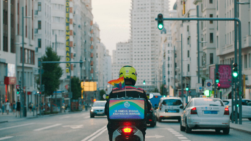 Burger King viste de Orgullo sus motos