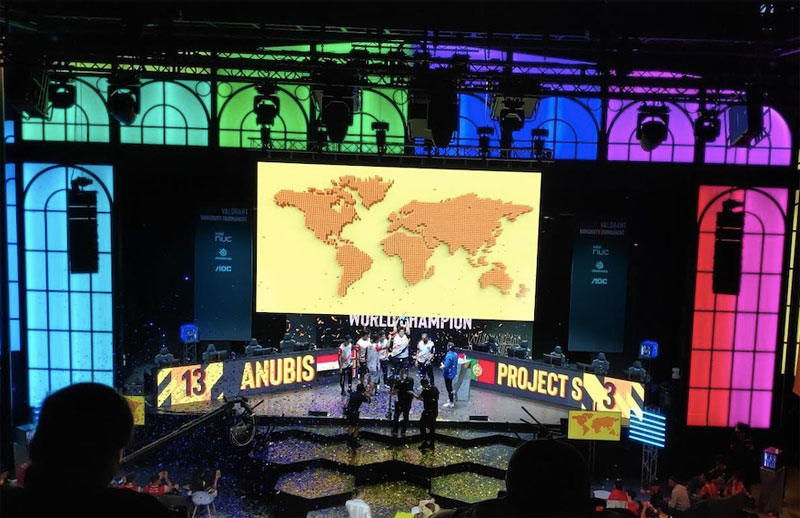 Teatro CaixaBank, escenario de la final del Red Bull Campus Clutch