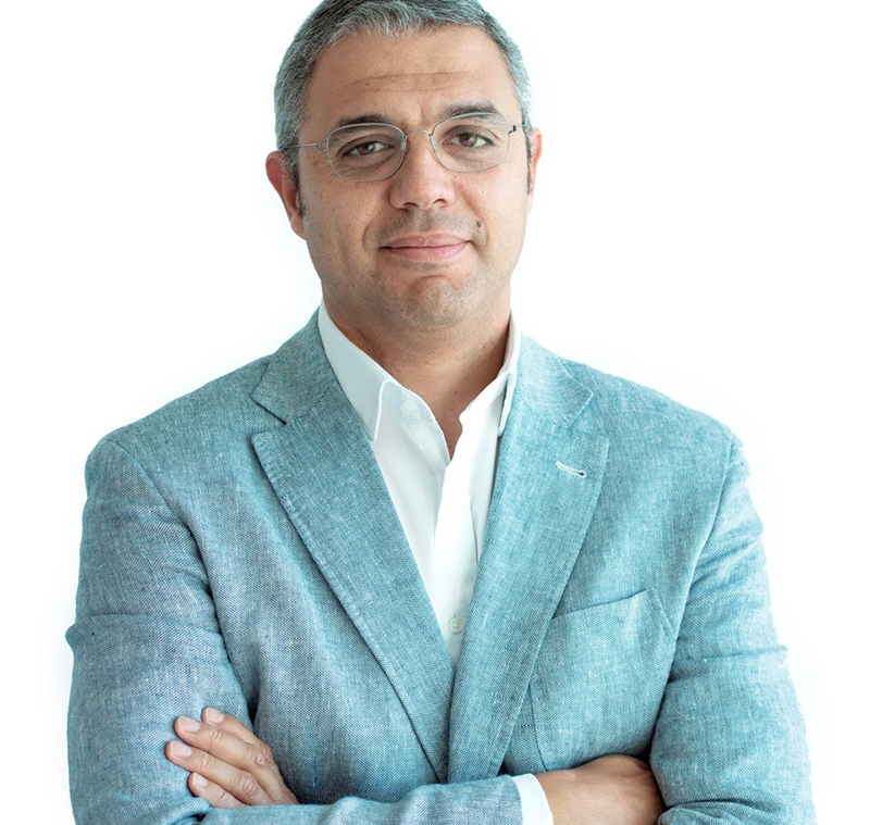 MKTG Sports & Entertainment ficha a Roberto Barreto