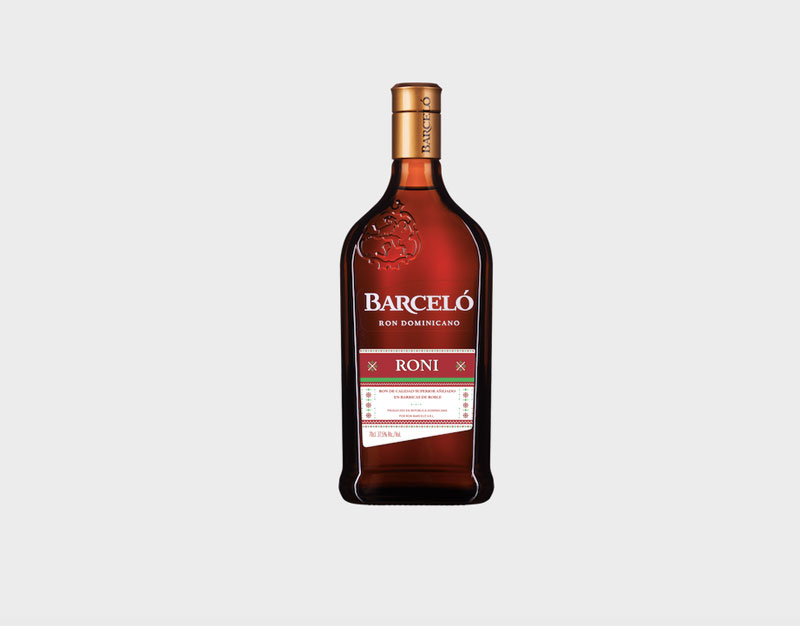 La botella personalizable de Ron Barceló