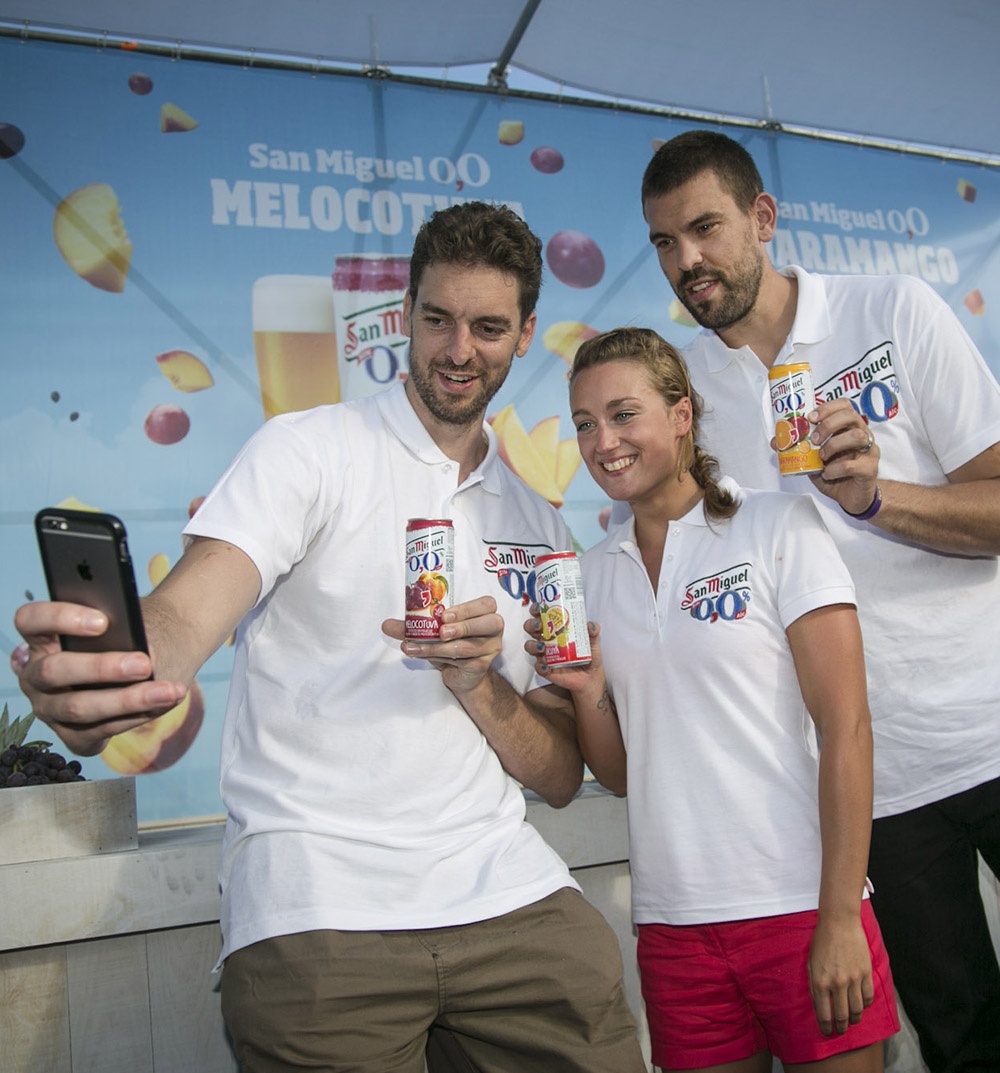 Los Gasol y Mireia Belmonte, embajadores de San Miguel 0,0%