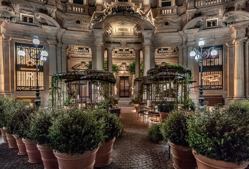 Starbucks se atreve a abrir su primera cafetería en Italia