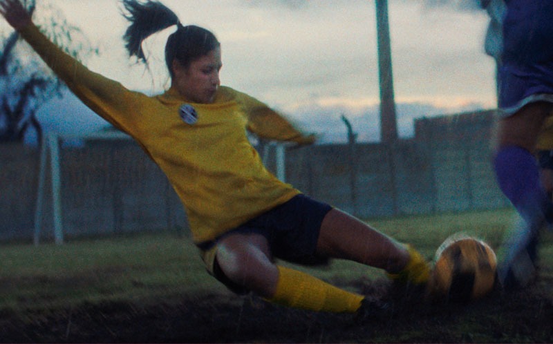 Jugadoras de fútbol protagonizan la nueva campaña de Amazon