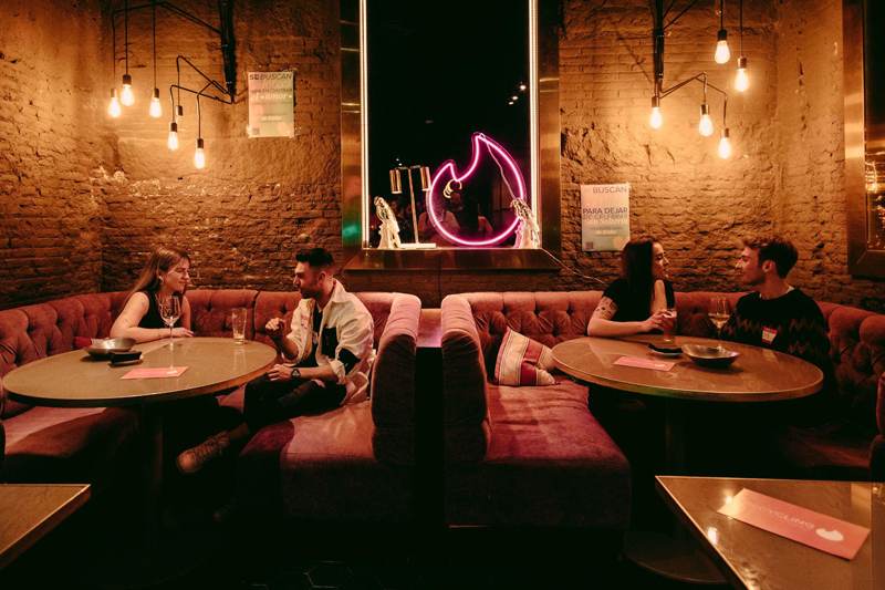 Tinder te invita a reciclar el tatuaje que te hiciste por amor