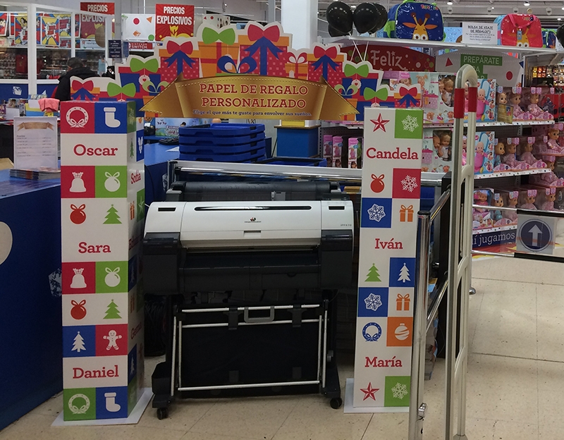 Toys "R" Us ofrece papel de regalo personalizado