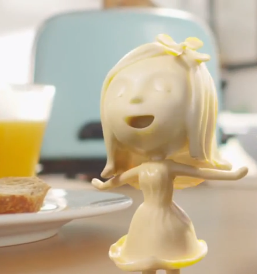 Tulipán presenta a su niña de margarina