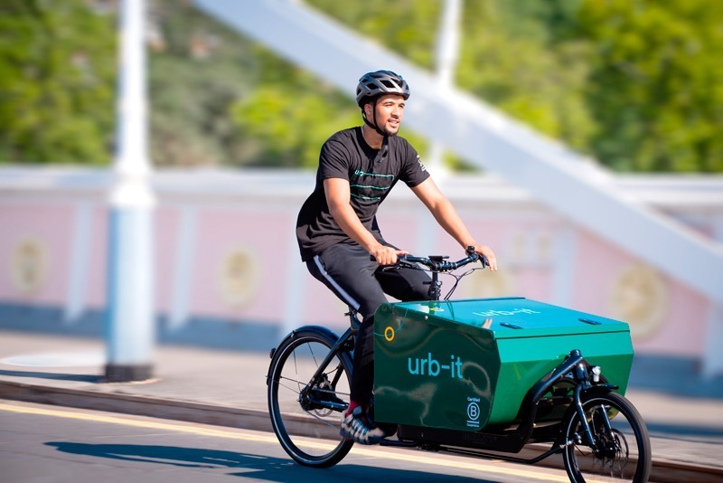 La empresa de paquetería sostenible Urb-it aterriza en España