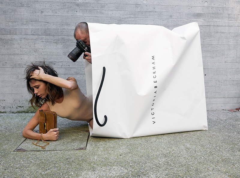 Victoria Beckham se vuelve a reír de sí misma