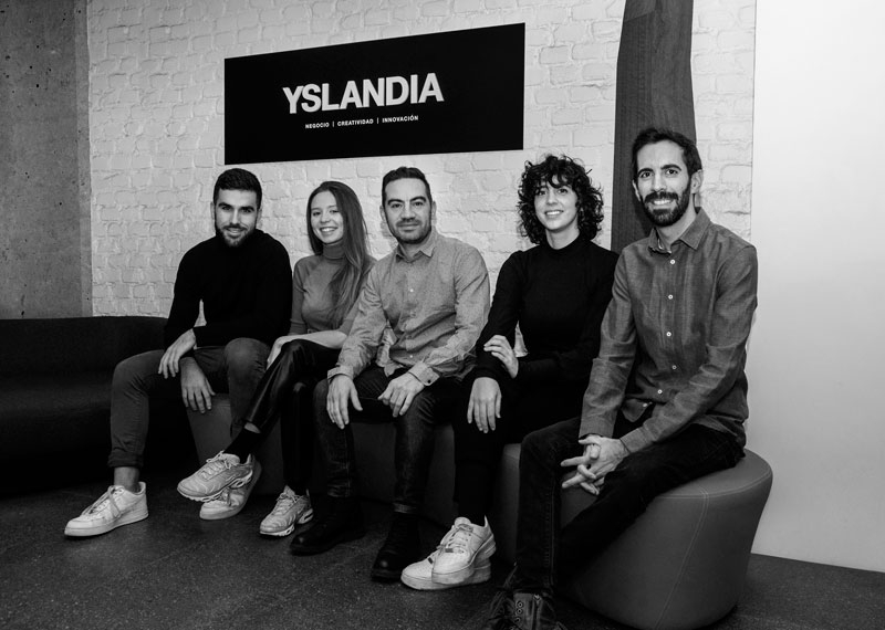 Cuatro nuevos fichajes en la agencia Yslandia