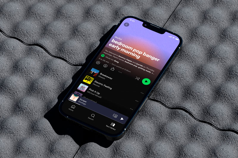 Playlist de Spotify que evoluciona con el usuario a lo largo del día