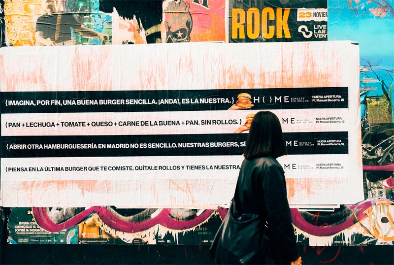 Carteles de cinco metros para anunciar "Burgers Sin Rollos"