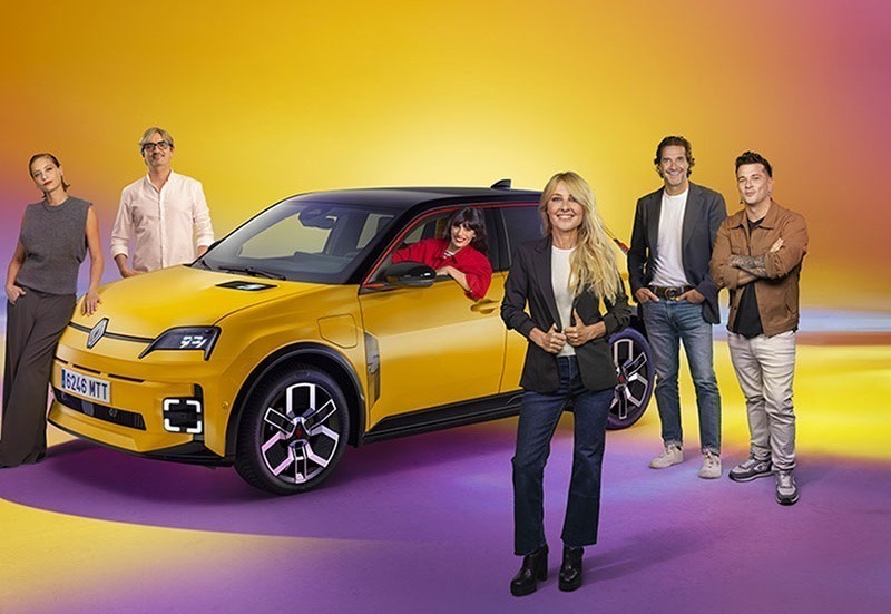 Renault presenta la serie "Una revolución conduce a otra"