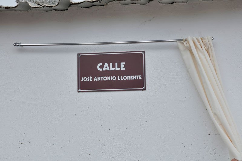 Santiuste dedica una calle a José Antonio Llorente