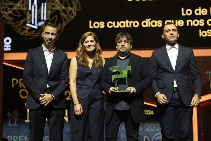 Jordi Évole recoge su Premio Ondas 2024.