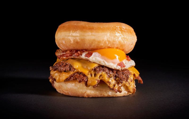 Goiko lanza una hamburguesa con pan de donut