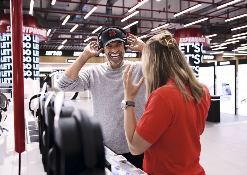 MediaMarkt lanza su campaña de Navidad con Jürgen Klopp