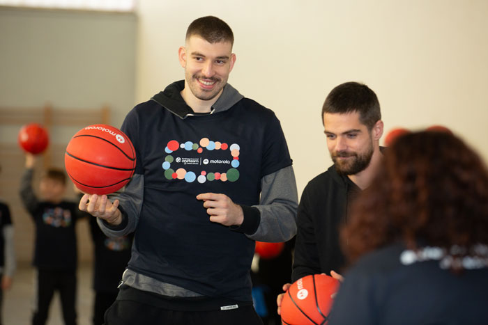 "Bouncing for Good", de Motorola y la Euroliga de baloncesto.