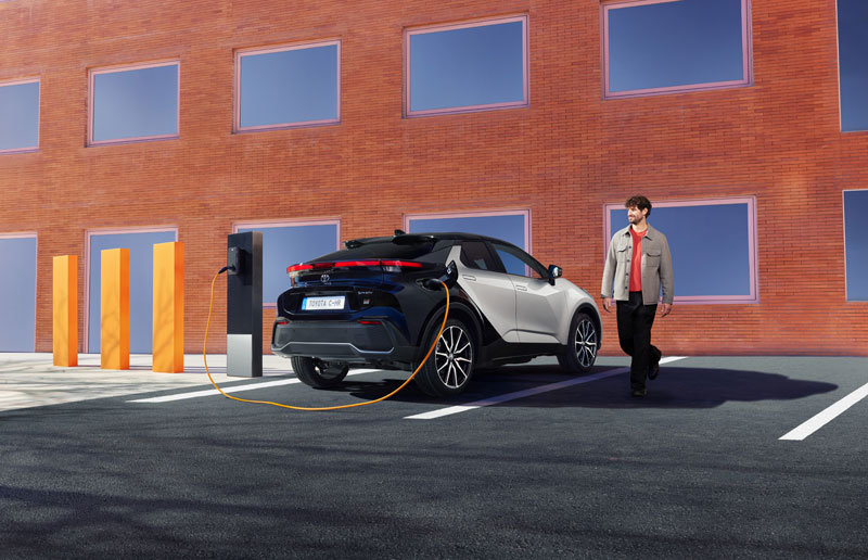 "Transforma tu energía", con el Toyota C-HR Plug-in Hybrid