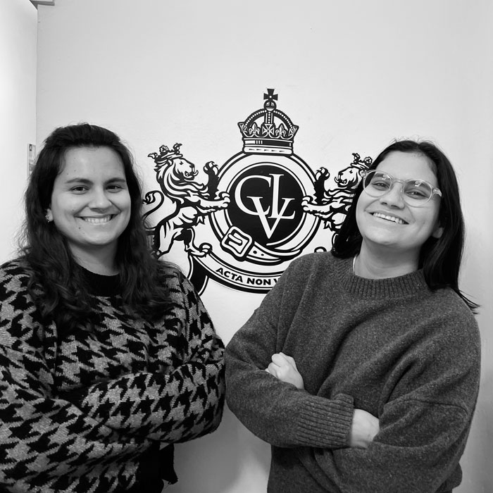 Amaia Figueroa (redactora) y Natalia Moral (directora de arte) en CLV.