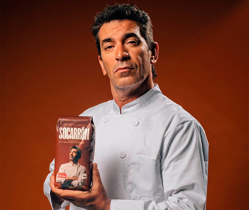 Arturo Valls juega al despiste: de "Rolang Arroz" a "Socarrón"