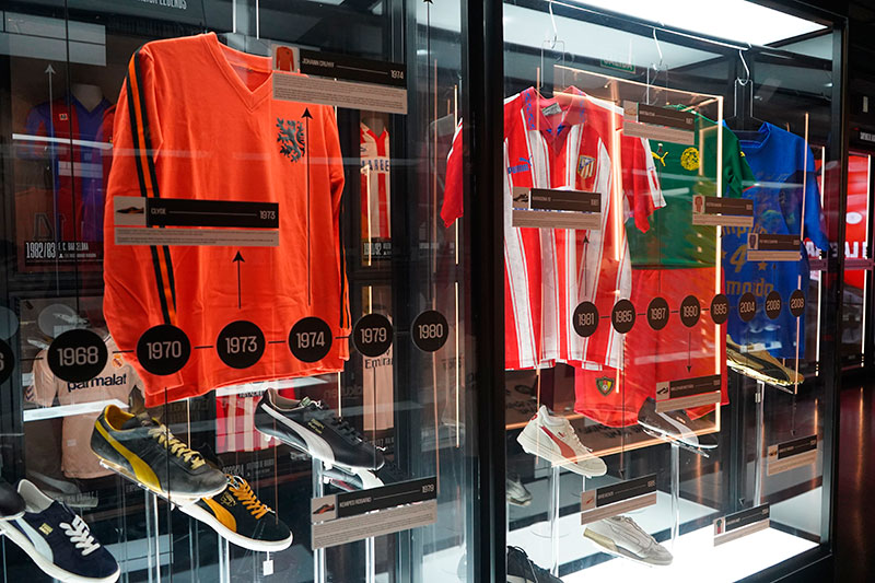 Exposición de prendas históricas de PUMA