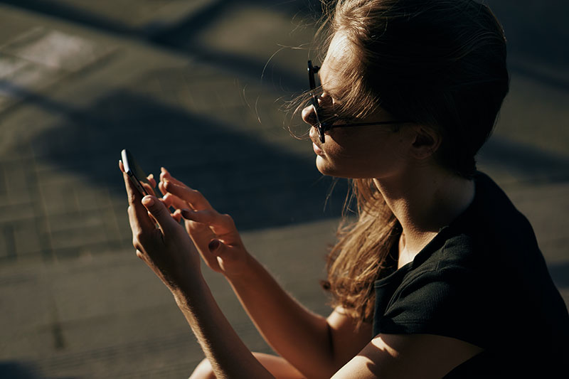 47% de los jóvenes sigue marcas por su contenido, no por sus productos