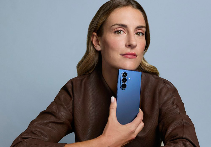 Alexia Putellas presenta los nuevos Galaxy de Samsung