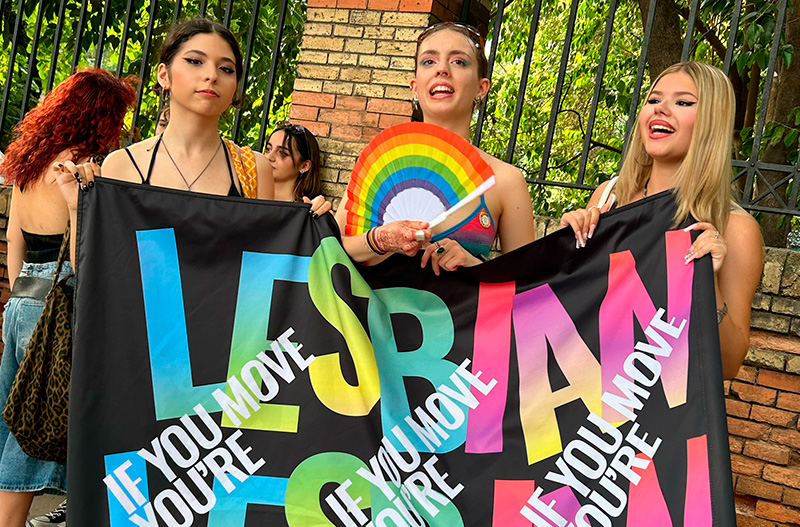 Dando la vuelta al "trend" homófobo "If you move,  you’re gay"