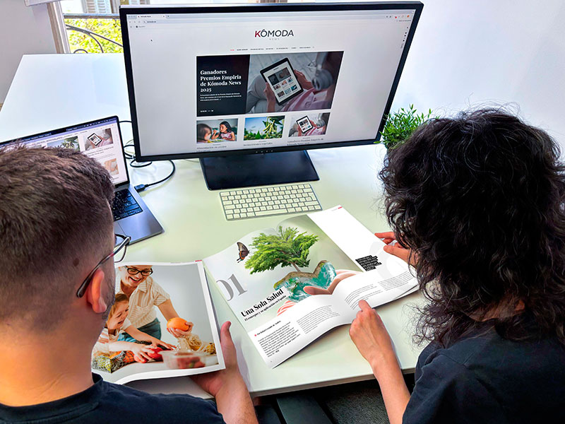 Torres y Carrera gana un IPRA por su lucha contra las "fake news"