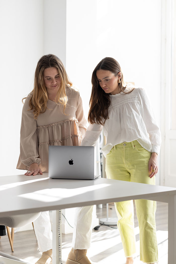 Fundadoras del marketplace exclusivo para creadores UGC.