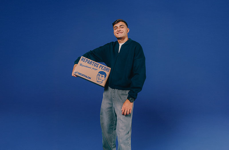 Pedri lanza su propia empresa de reparto... con Decathlon