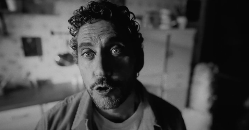 El Ministerio de Igualdad reinterpreta la expresión "Por huevos"