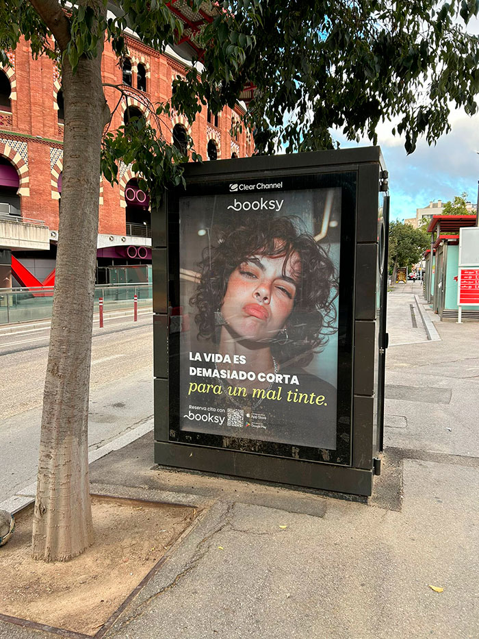 Booksy toma las calles para invitarte a ser tú mismo.