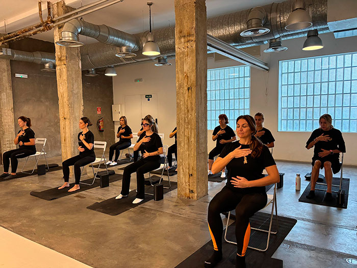 "Fortalecer es", iniciativa para concienciar sobre la osteoporosis.