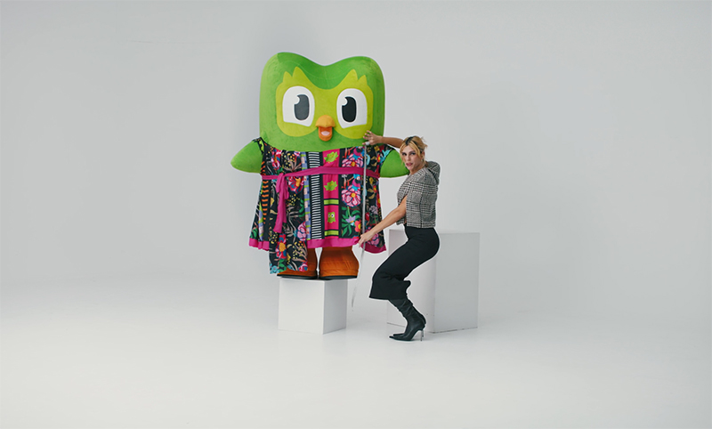 Duosigual Collection parodia el estilo de vestir de las profes de inglés