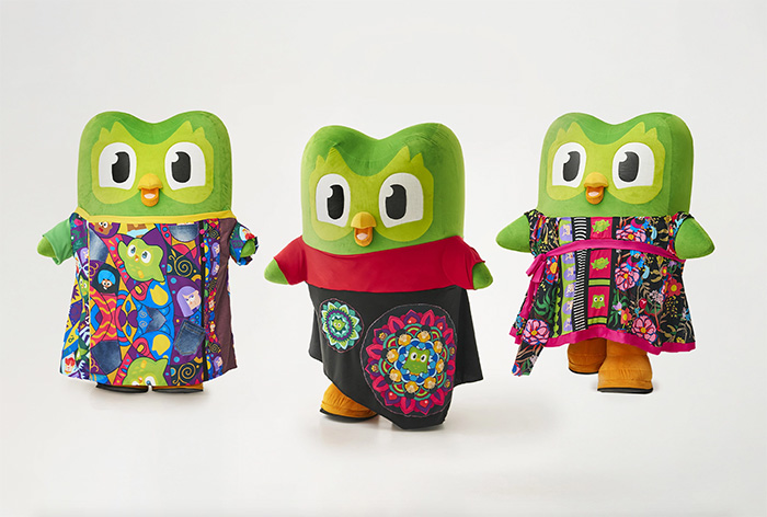 Duosigual Collection parodia el estilo de vestir de las profes de inglés.