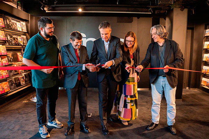 Fnac Ramblas abre en pleno centro de Barcelona.