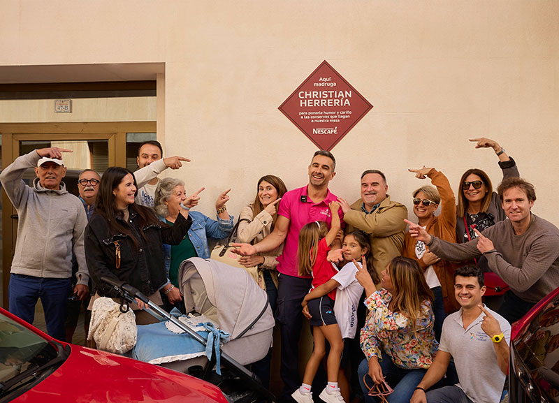 Los madrugadores de Nescafé ya tienen su calle