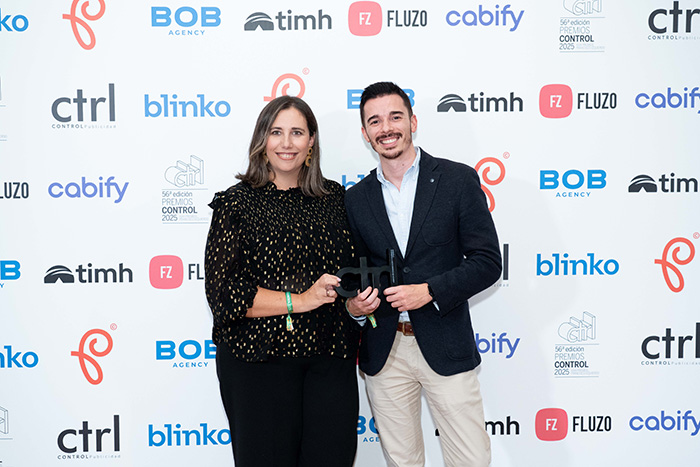2 Premio Control 2025 a la Mejor Agencia de Comunicación.