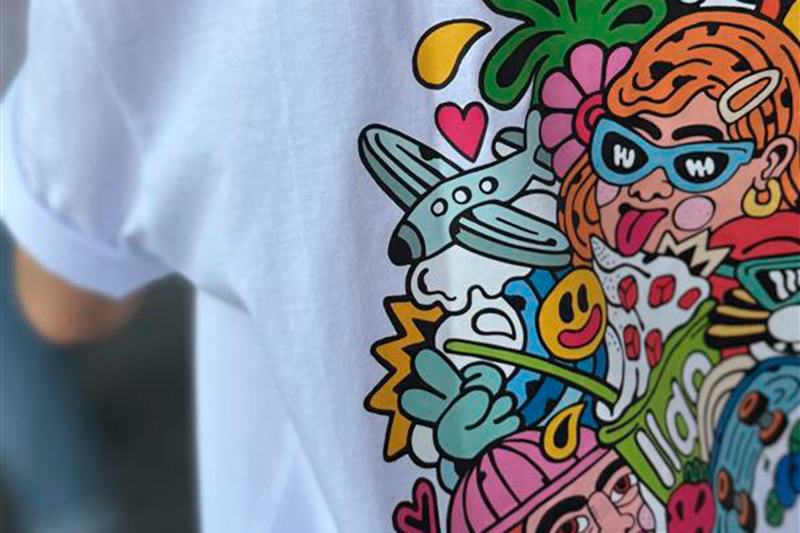 El ilustrador Asis Percales da vida al universo de llaollao