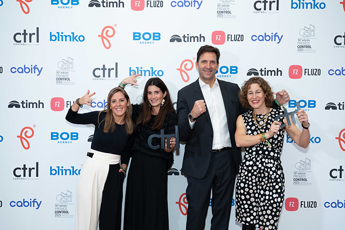 Premio Control 2025 al Mejor Director Publicidad Anunciante.