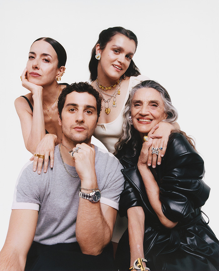 TOUS lanza la campaña "Celebrate Joy. Everyone´s Invited".